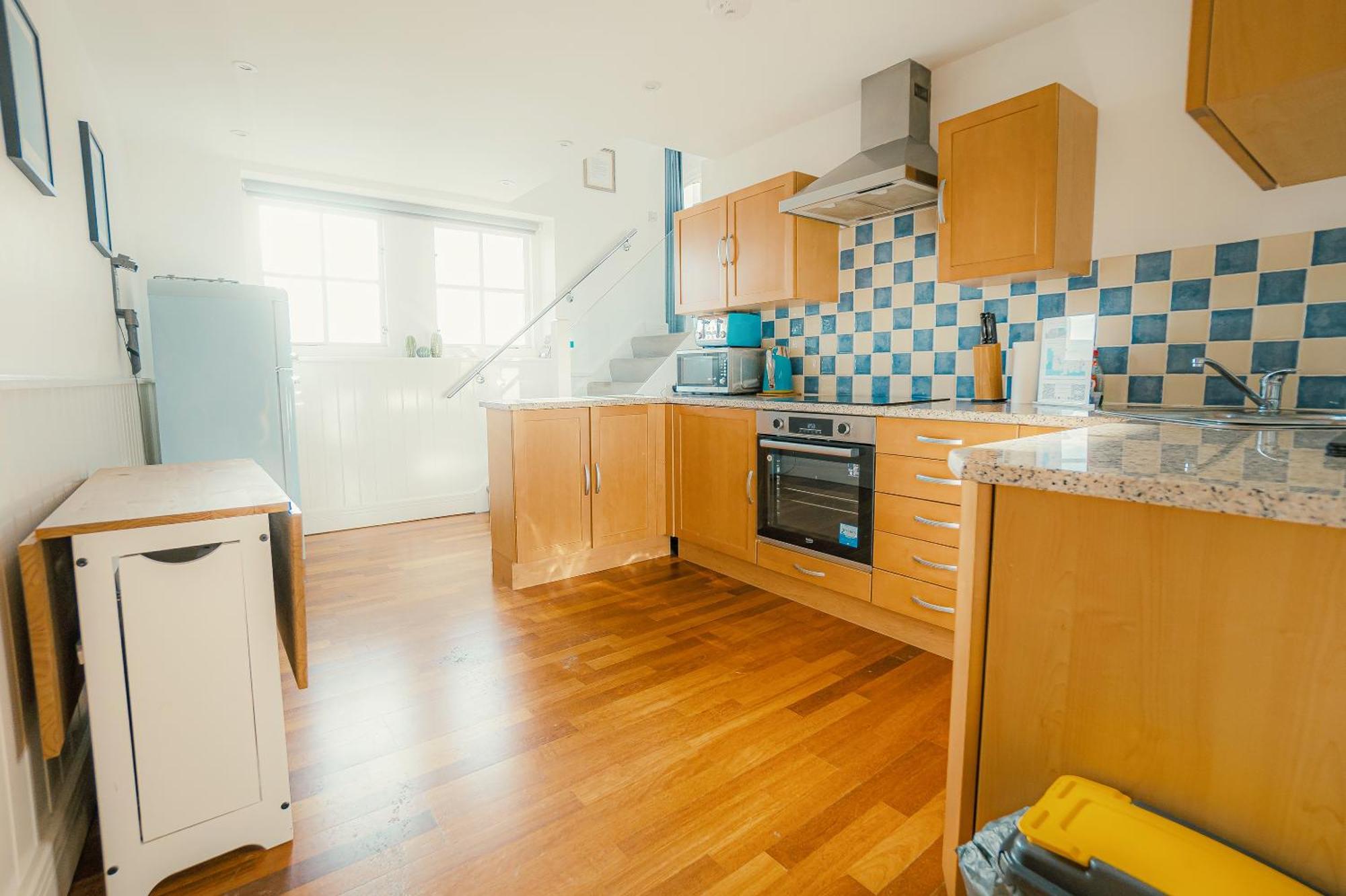 Super Duplex With Free Parking Apartment Plymouth Bagian luar foto